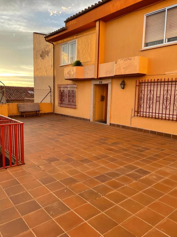 Apartamento Turistico Avila Vut ภายนอก รูปภาพ