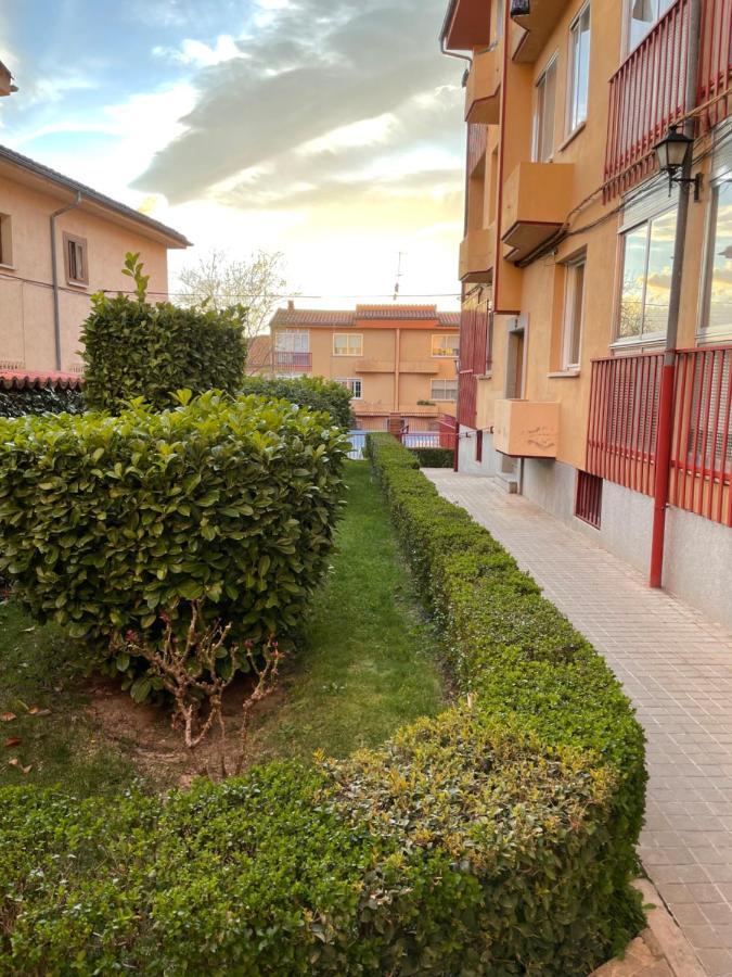 Apartamento Turistico Avila Vut ภายนอก รูปภาพ