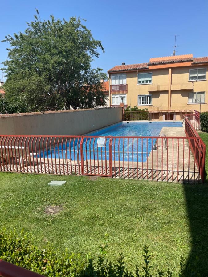 Apartamento Turistico Avila Vut ภายนอก รูปภาพ